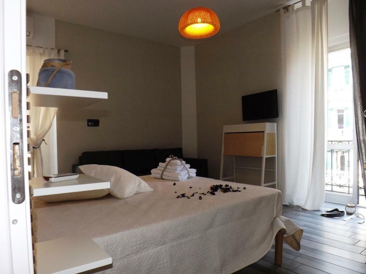 Domus Alma Bed & Breakfast Naples Luaran gambar